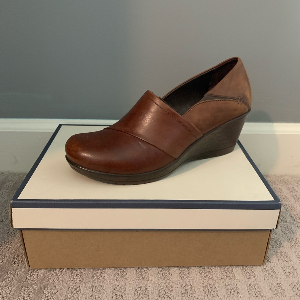 Used Dansko Clogs